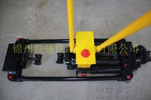 供应锦州铁强ytf-400ⅱ型液压轨逢调整器